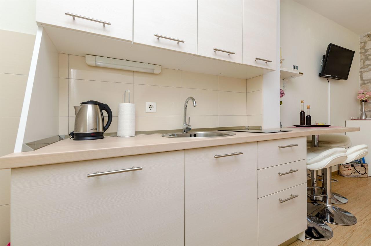 Apartments Djurdjica Povlja Kültér fotó